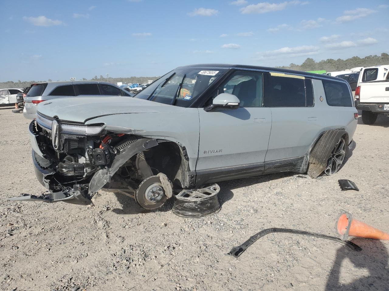 2025 Rivian R1S Adventure