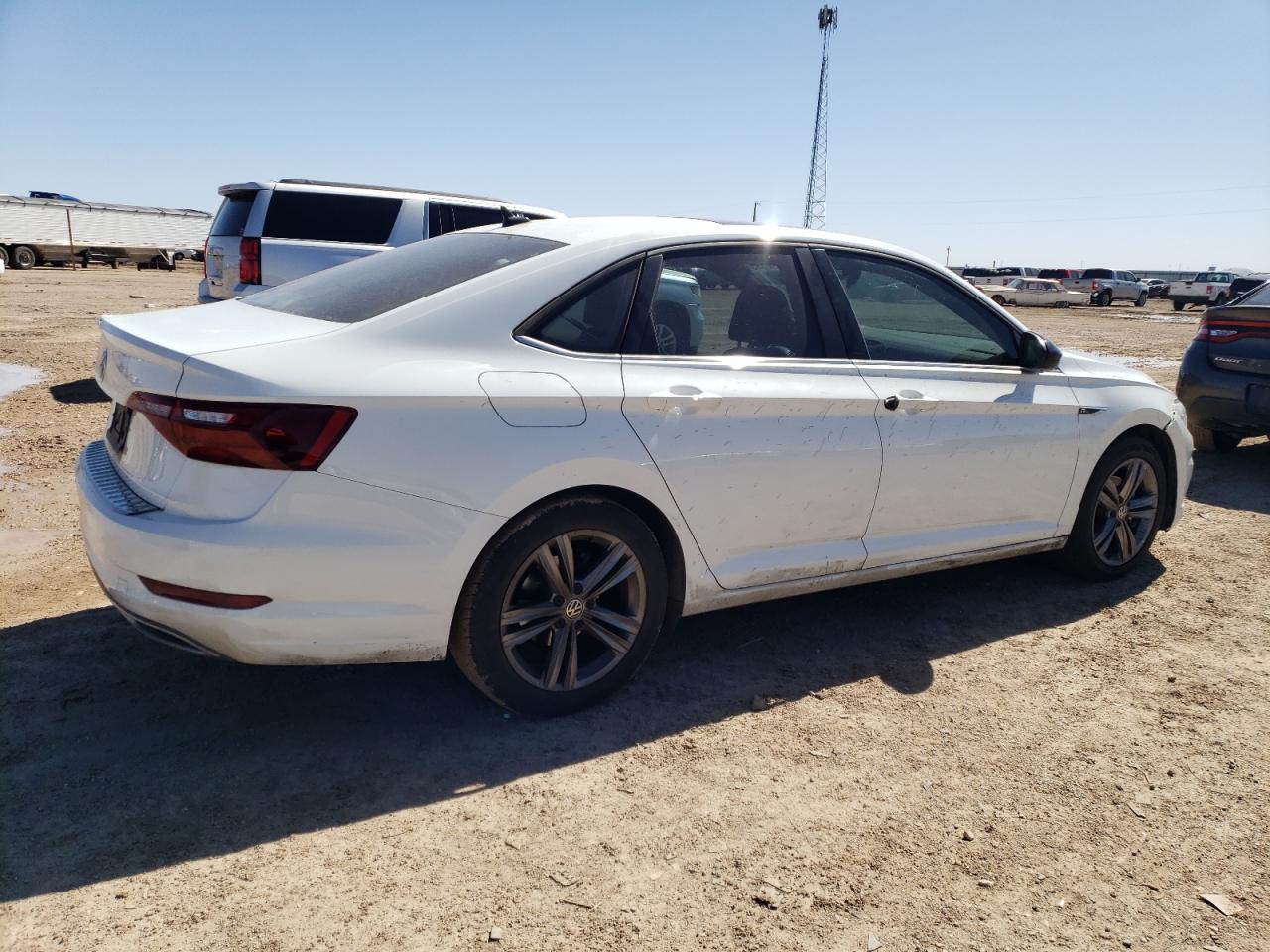 2021 Volkswagen Jetta - Image 3