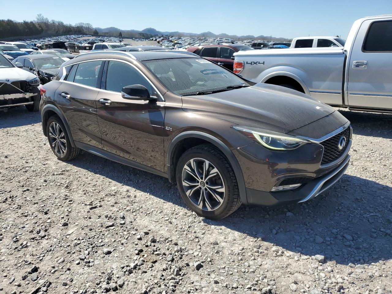 VIN: SJKCH5CR1HA029796 | INFINITI QX30 2017 car history VIN: SJKCH5CR1HA029796 | INFINITI QX30 2017 car history