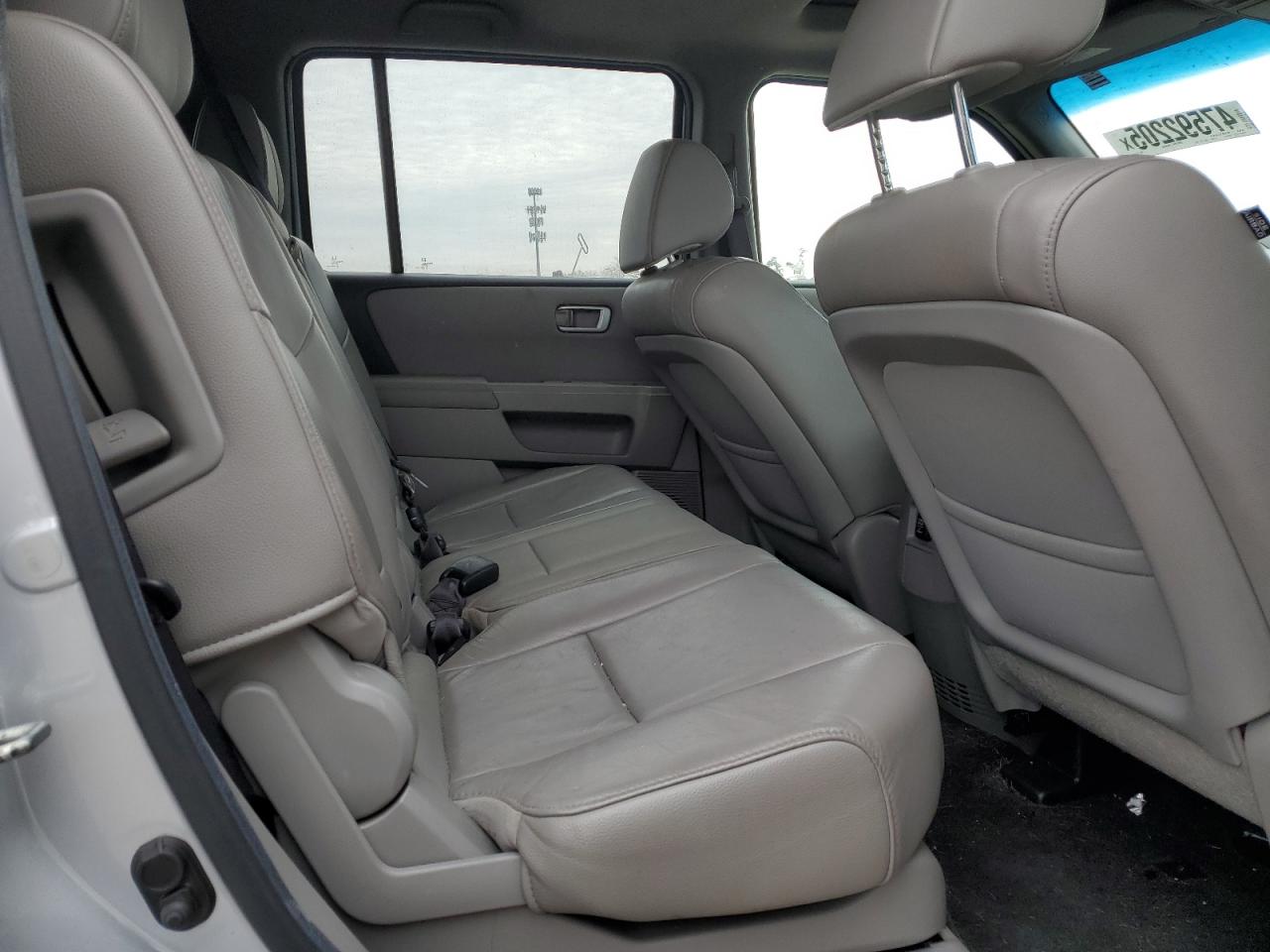 2012 Honda Pilot - Image 11