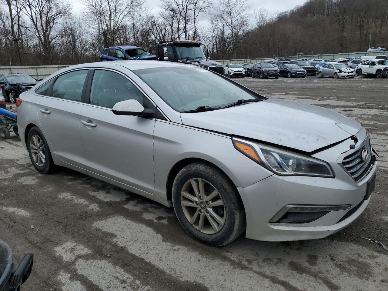 2015 Hyundai Sonata - Image 4