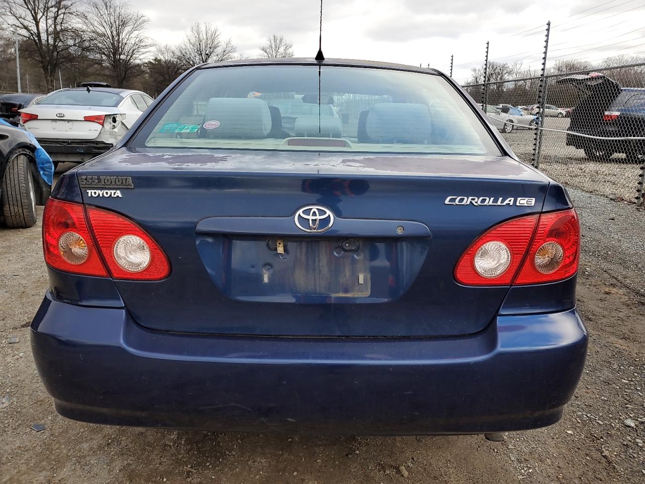 2005 Toyota Corolla - Image 6