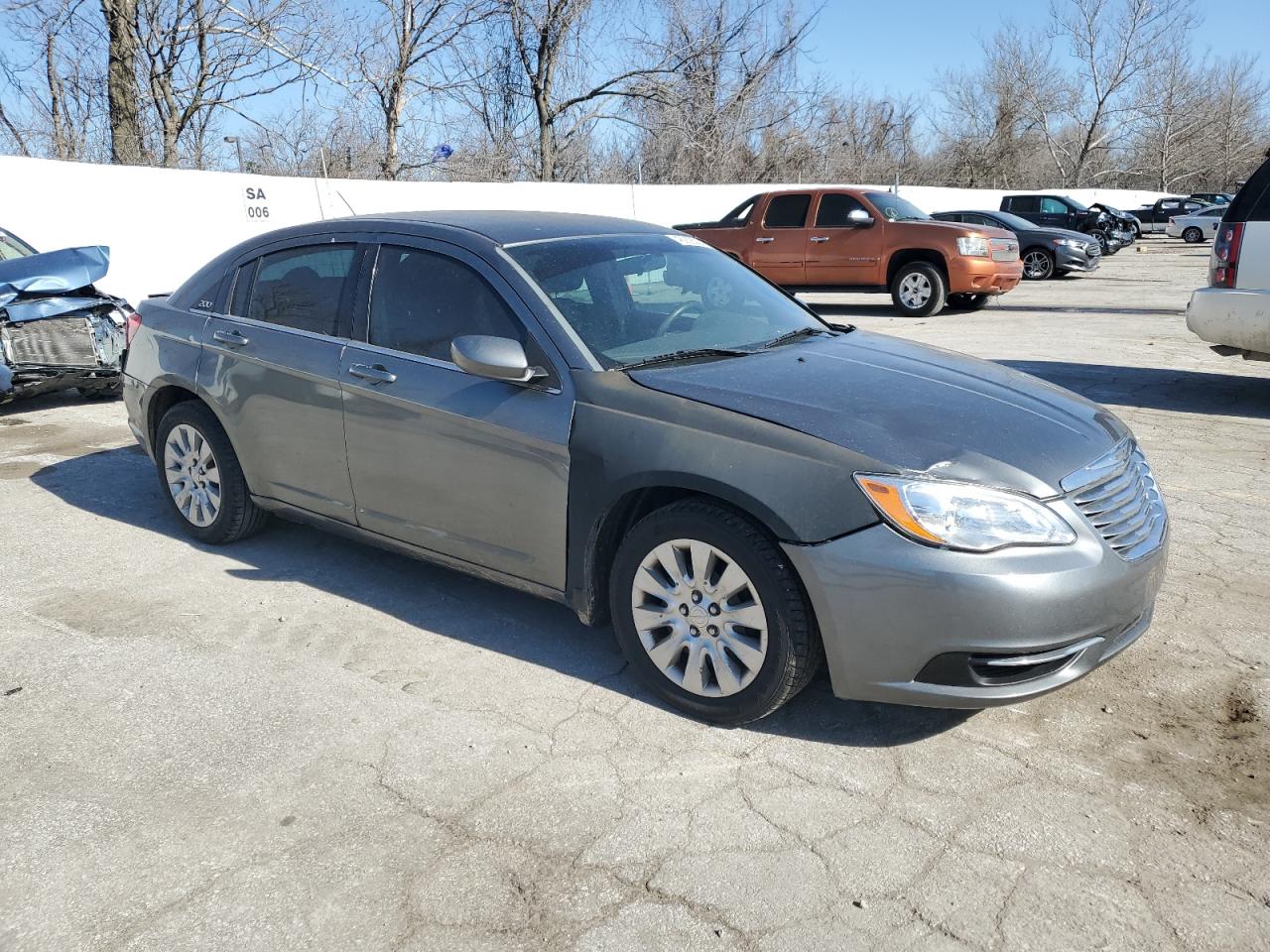 2012 Chrysler 200 - Image 4