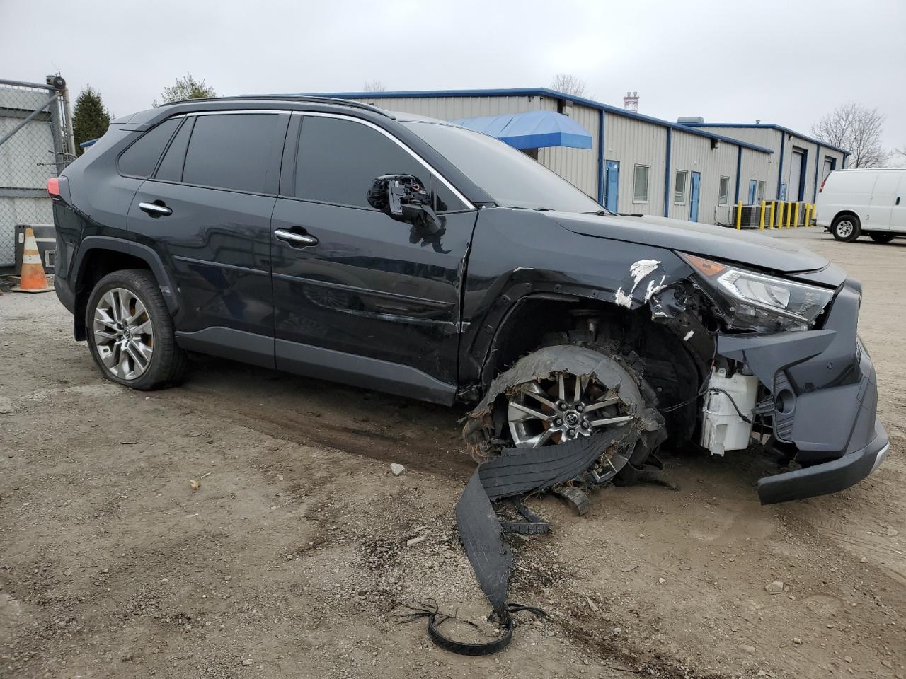 2019 Toyota RAV 4 - Image 4