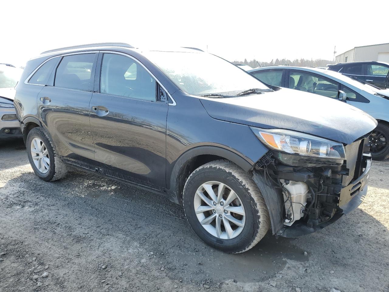 2018 Kia Sorento - Image 4