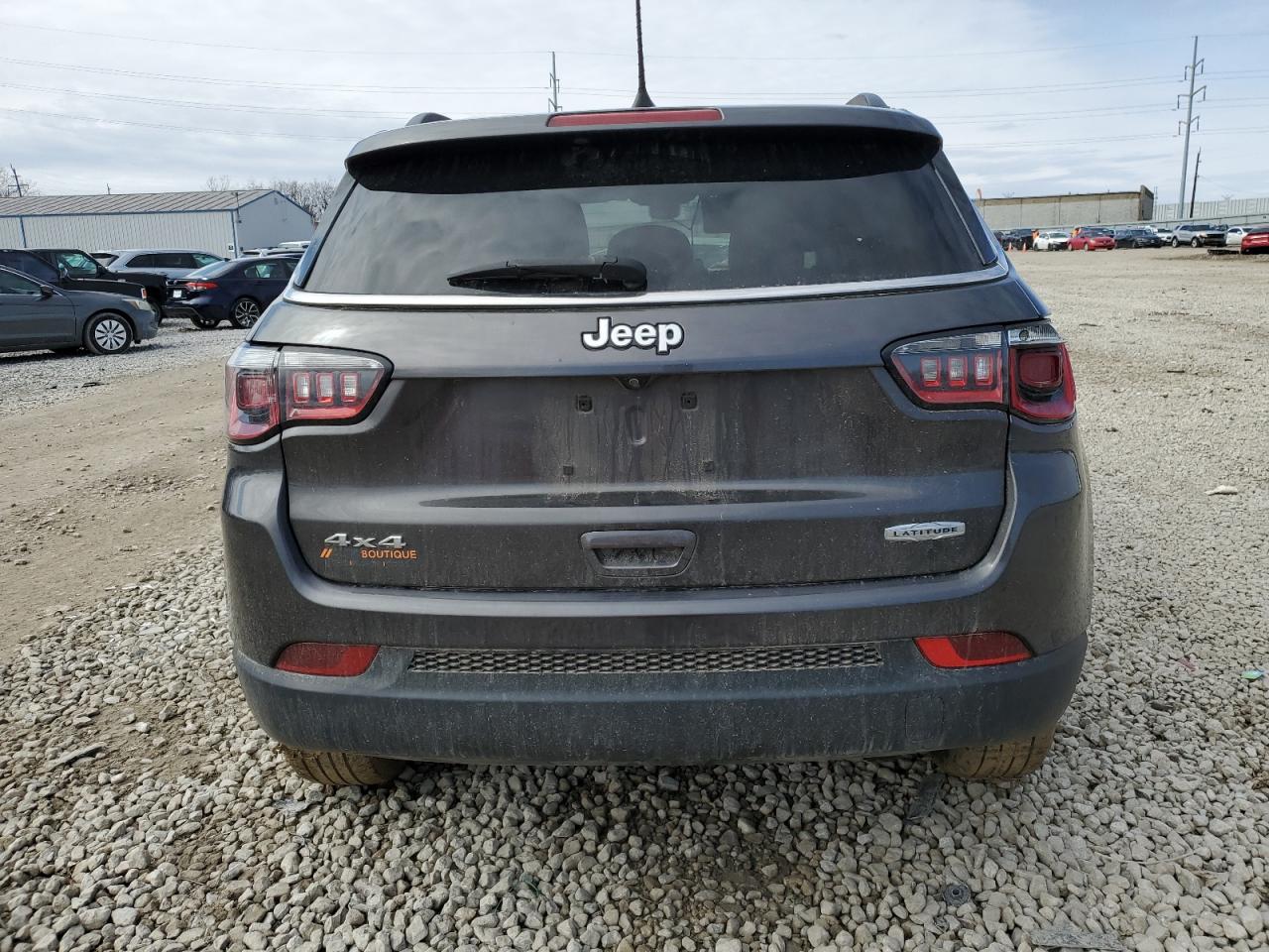 2017 Jeep Compass - Image 6