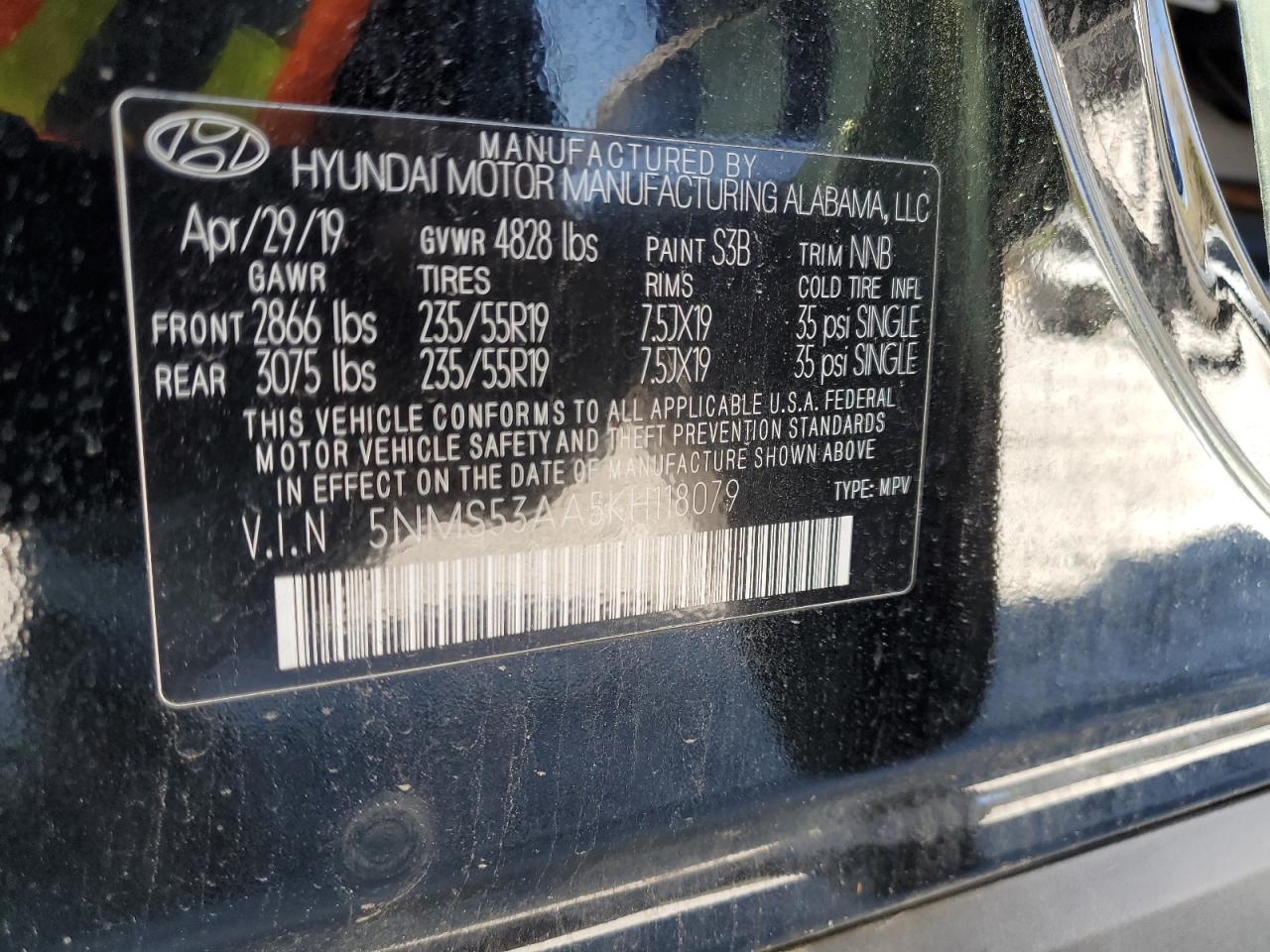 2019 Hyundai Santa Fe - Image 13