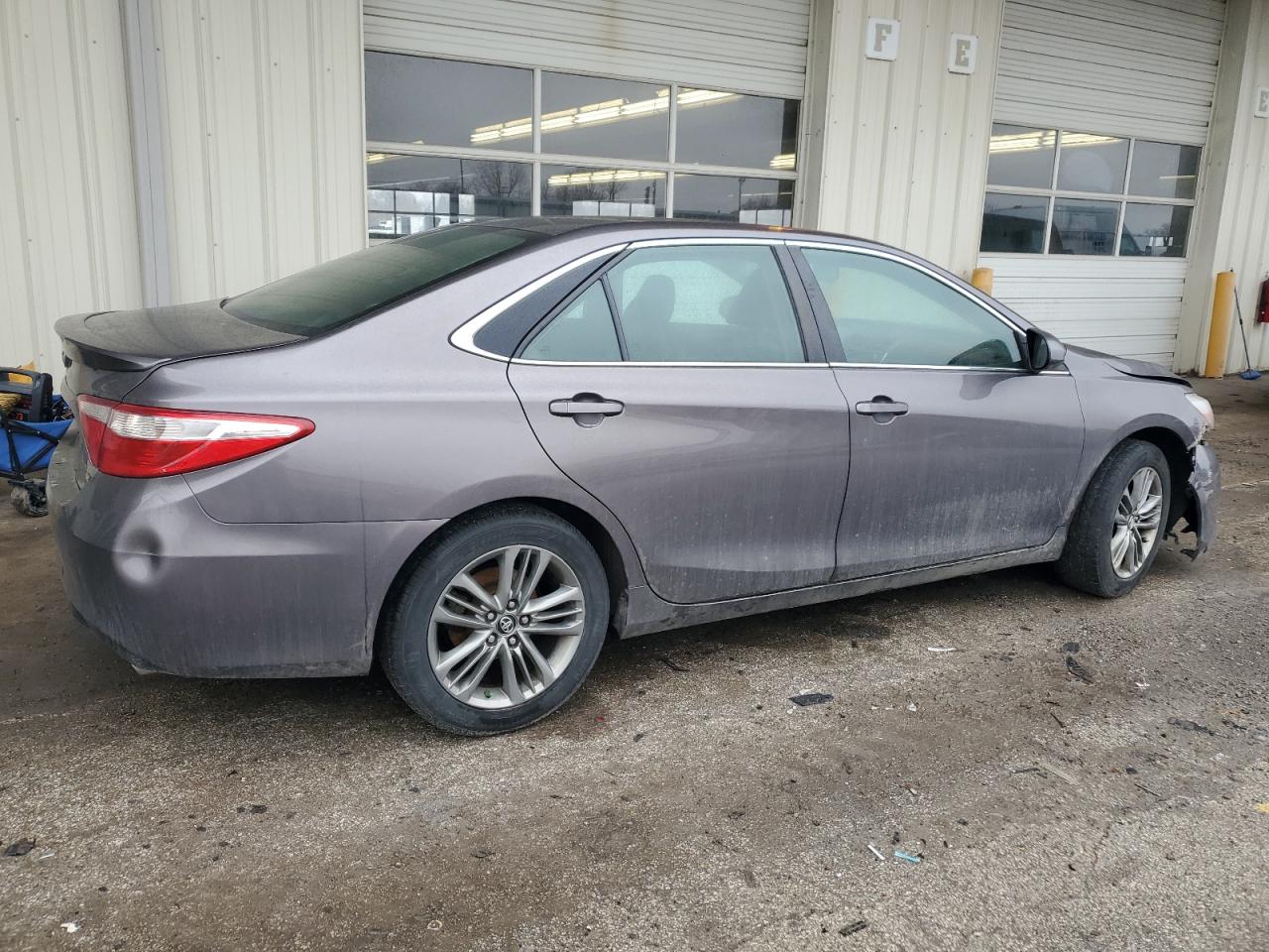 2017 Toyota Camry - Image 3