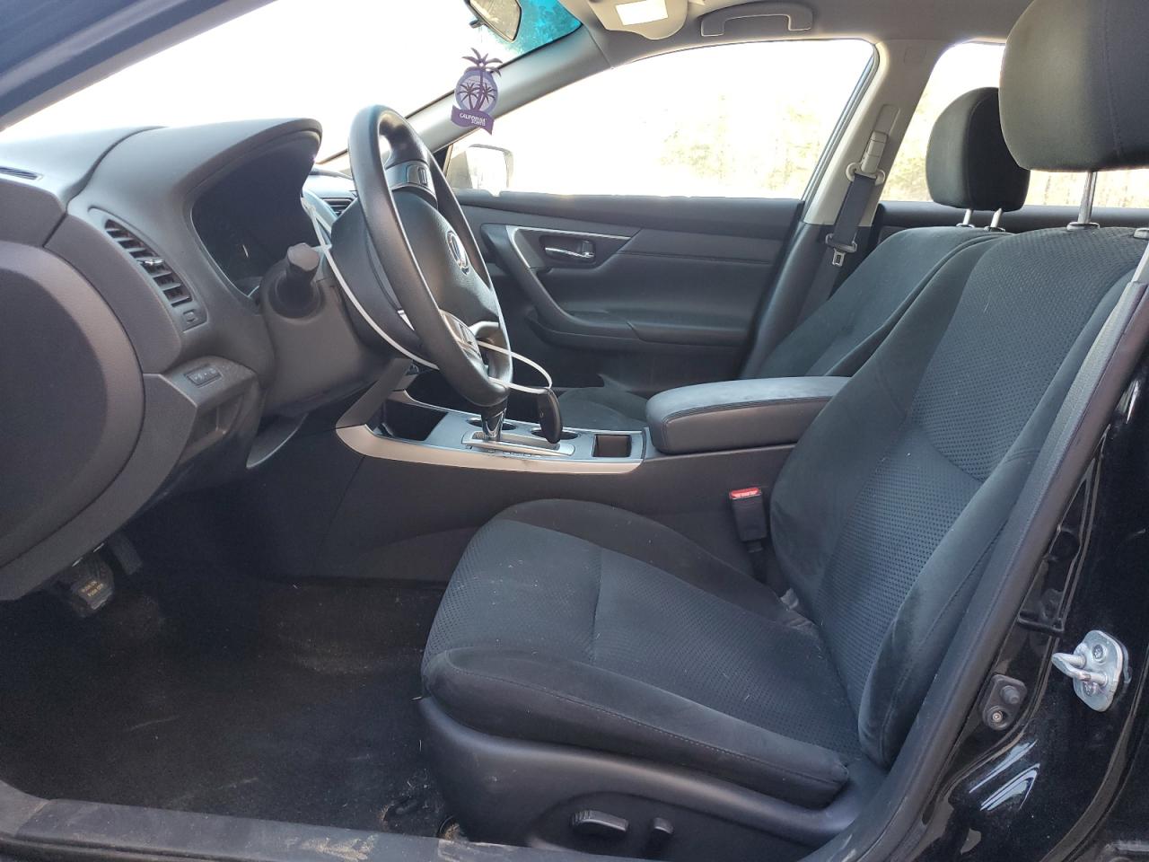 2015 Nissan Altima - Image 7