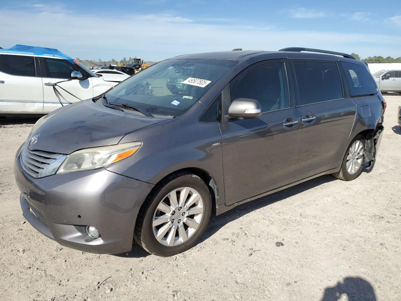 2016 Toyota Sienna - Image 1