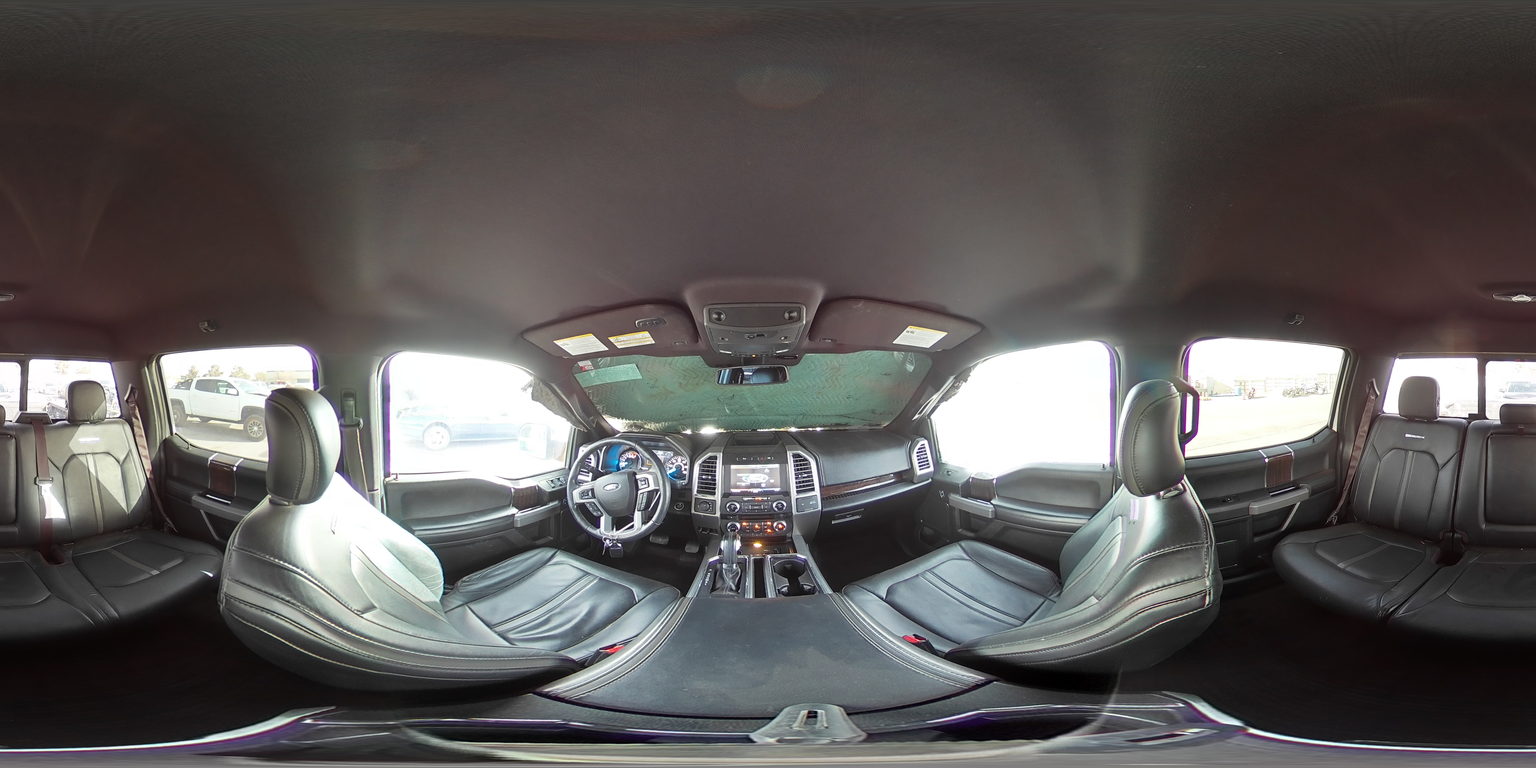 2015 Ford F-150 - Image 13