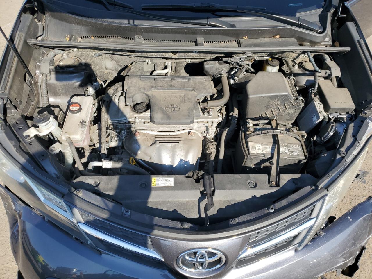 2015 Toyota RAV 4 - Image 14