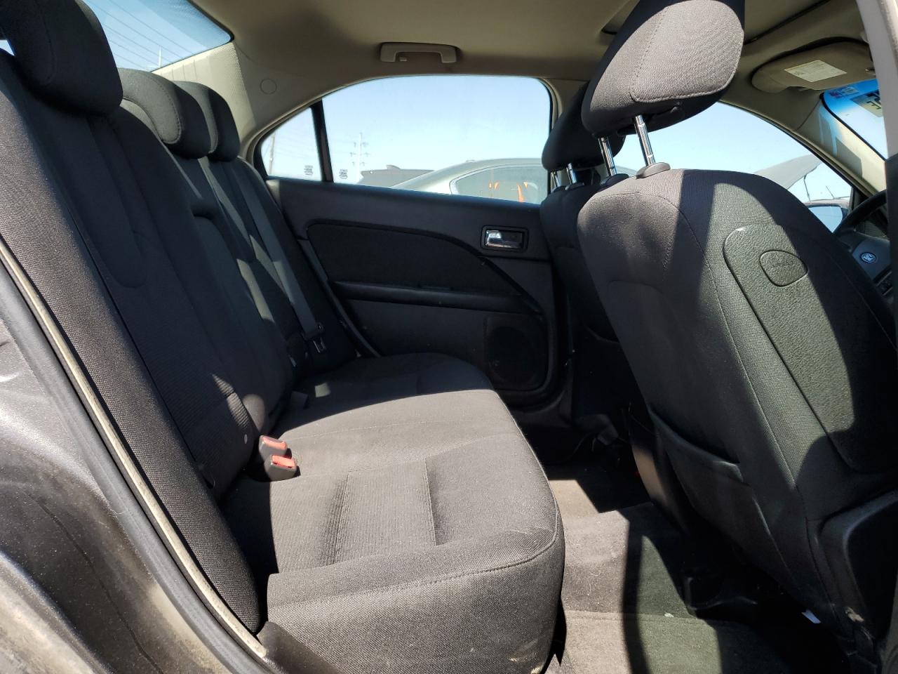 2010 Ford Fusion - Image 10