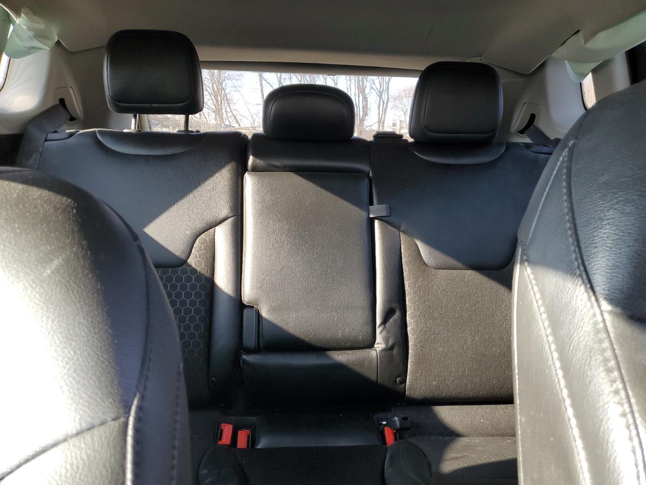 2021 Jeep Compass - Image 10