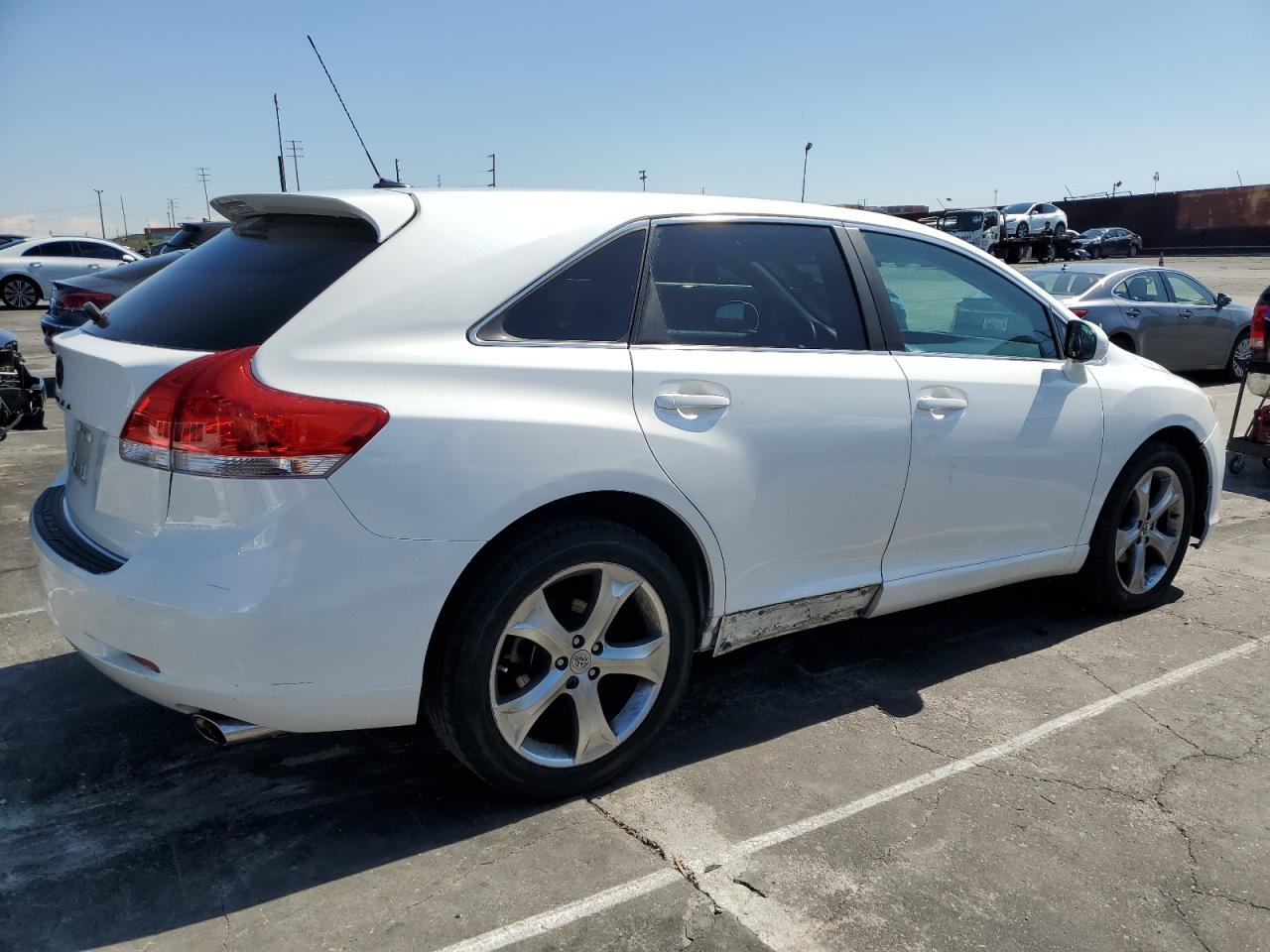 2012 Toyota Venza - Image 3