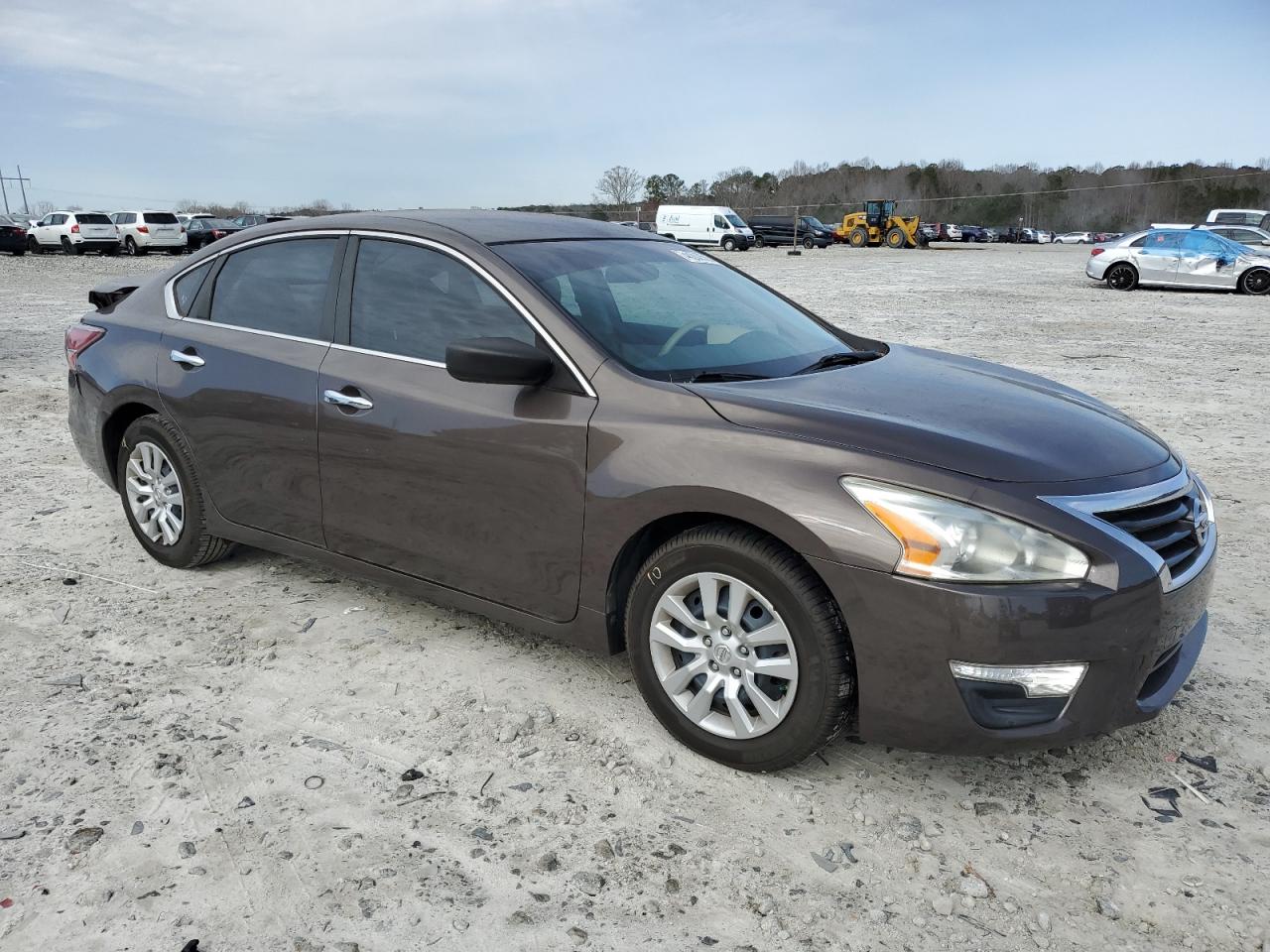 2015 Nissan Altima - Image 4