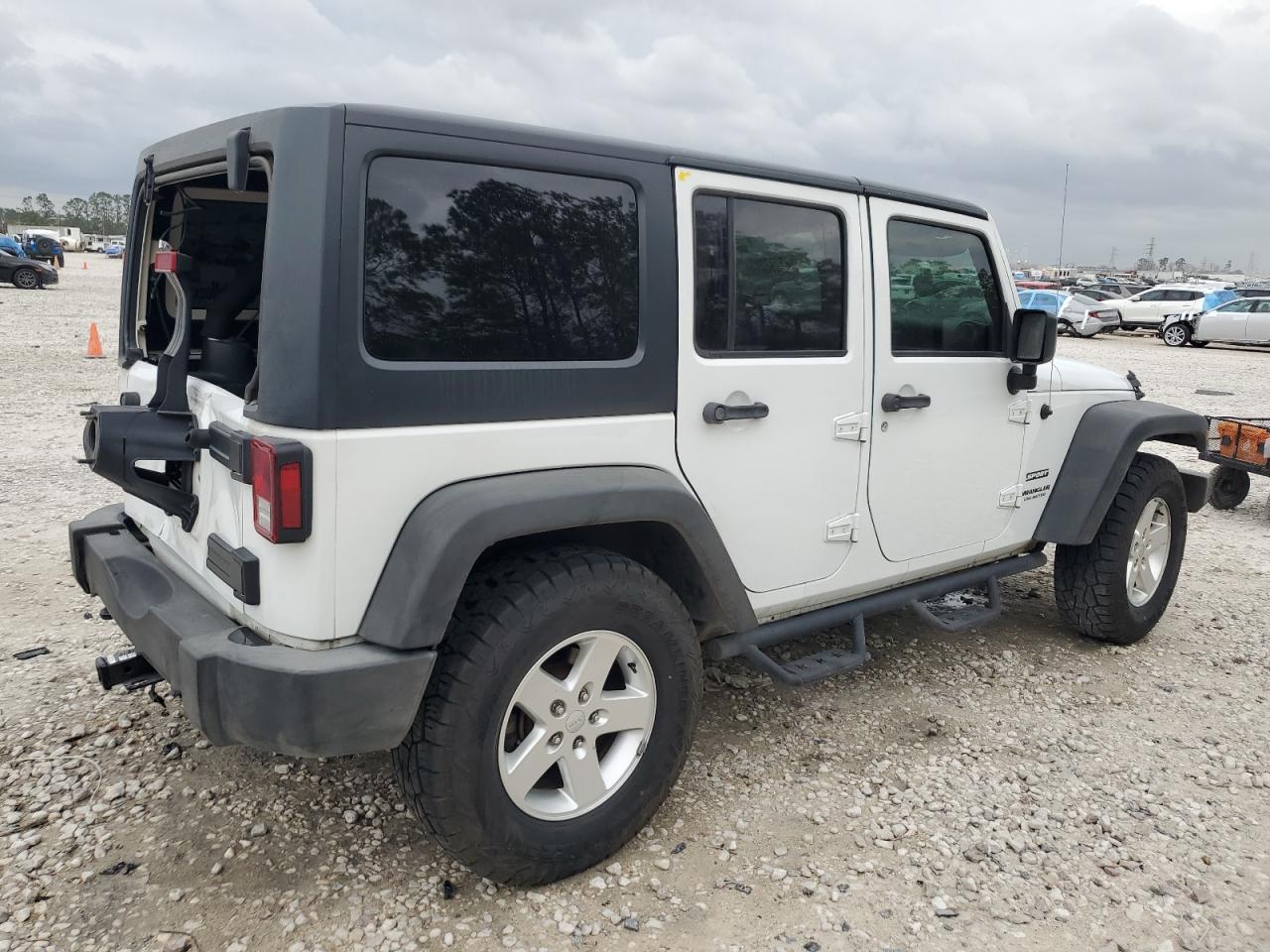 2017 Jeep Wrangler - Image 3
