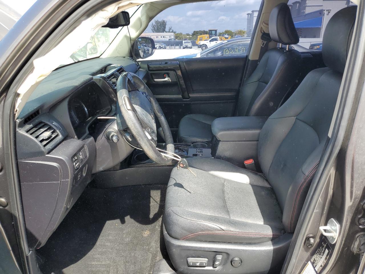 2015 Toyota 4Runner - Image 7