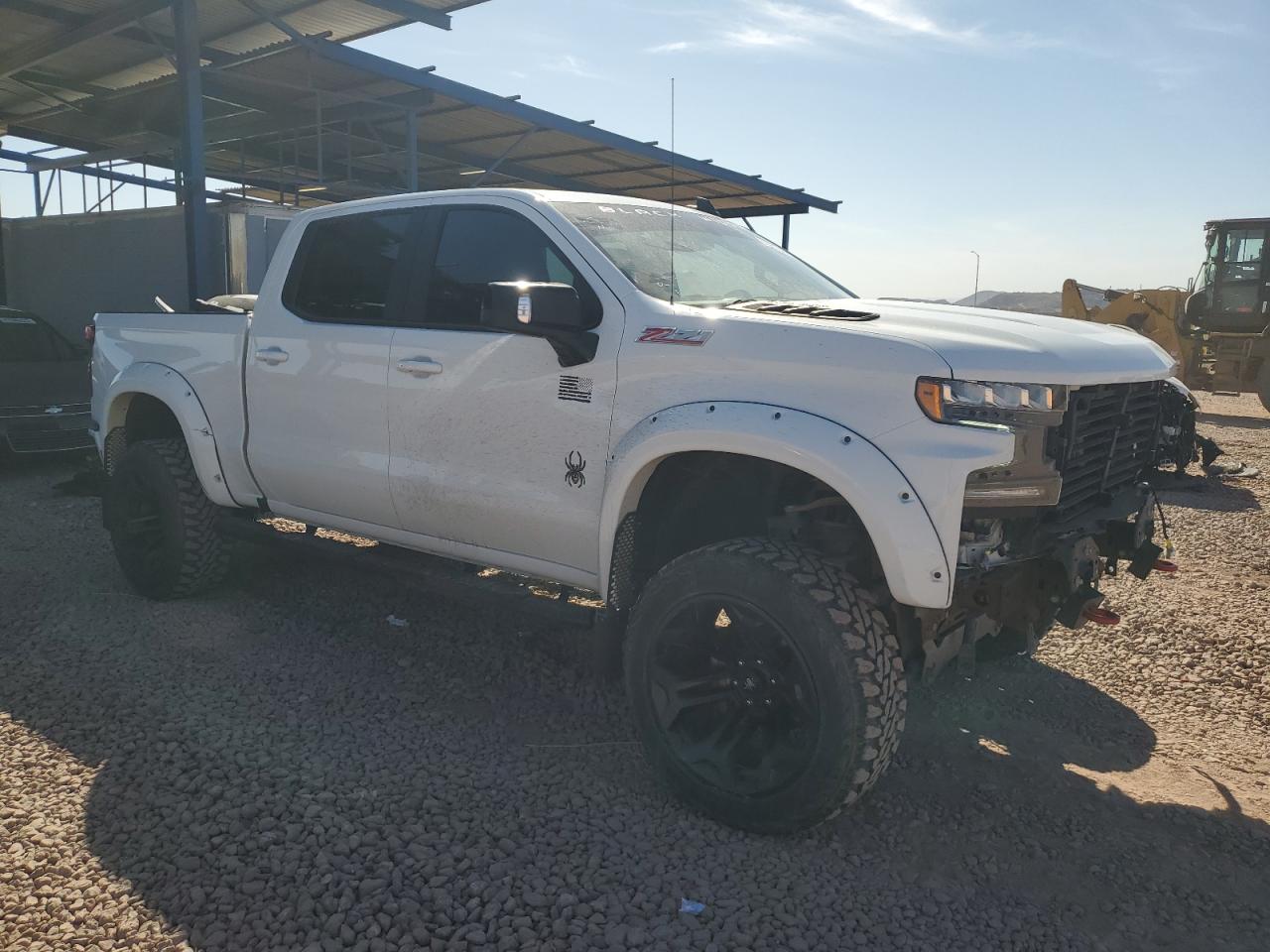 2022 Chevrolet Silverado - Image 4
