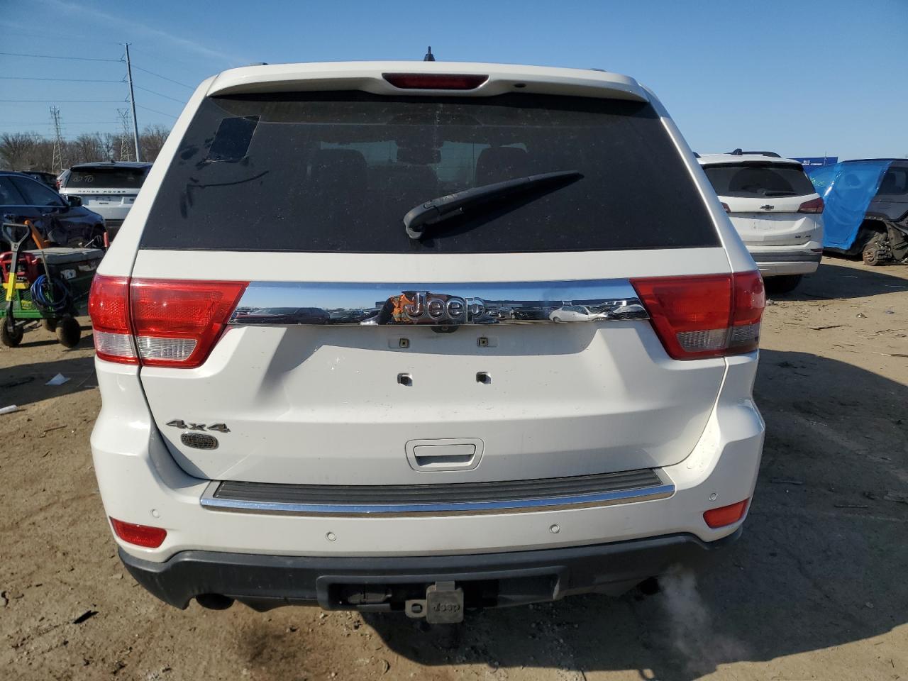 2011 Jeep Grand Cherokee - Image 6