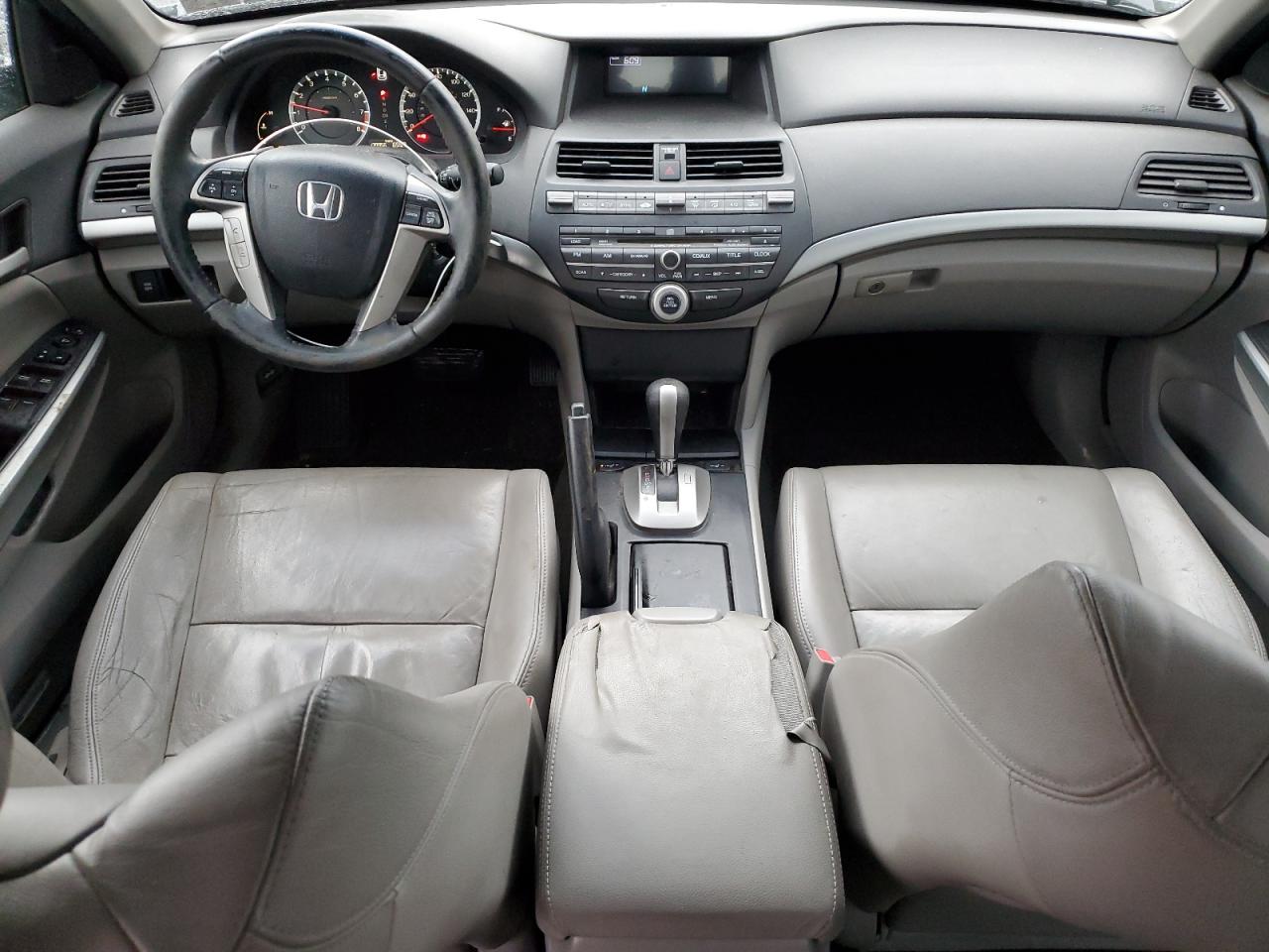 2010 Honda Accord - Image 8