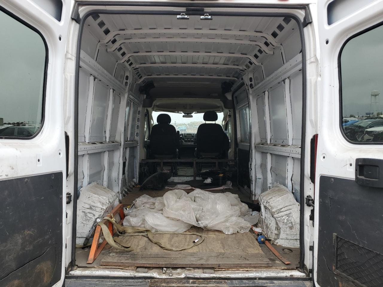 2018 Ram Promaster 2500 2500 High VIN: 3C6TRVDG7JE156754 Lot: 47605305