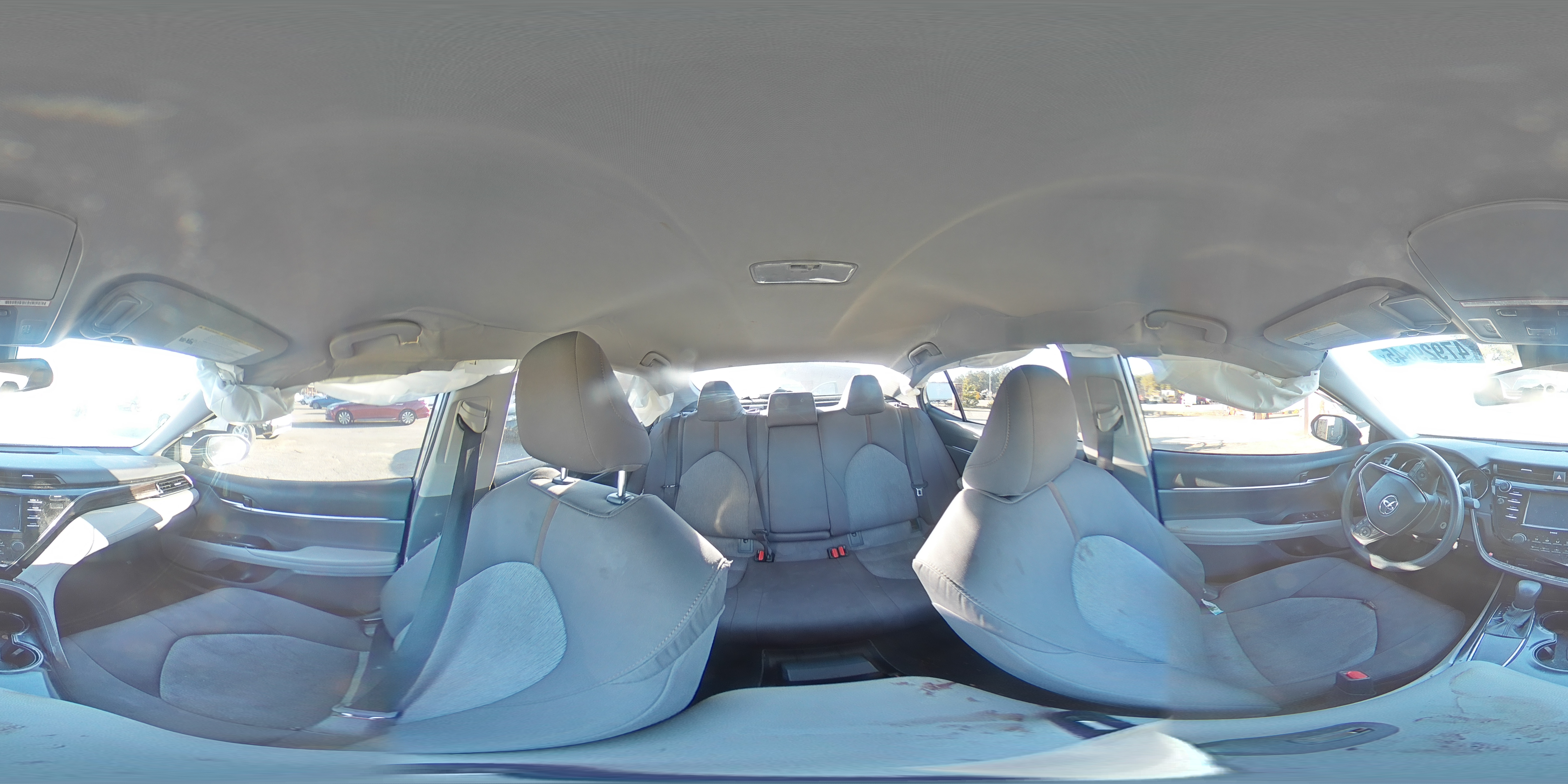 2020 Toyota Camry - Image 13