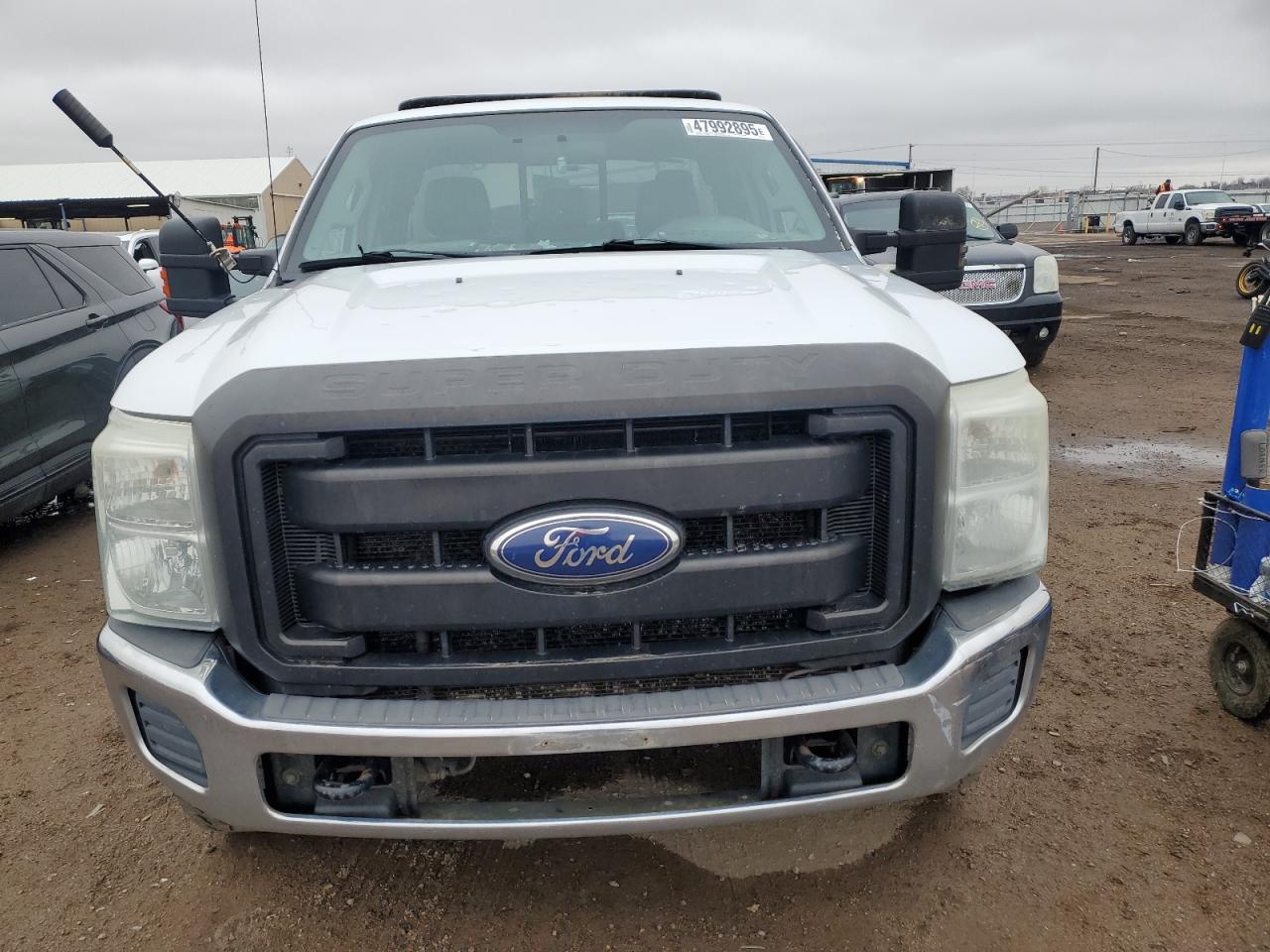 2011 Ford F250 - Image 5