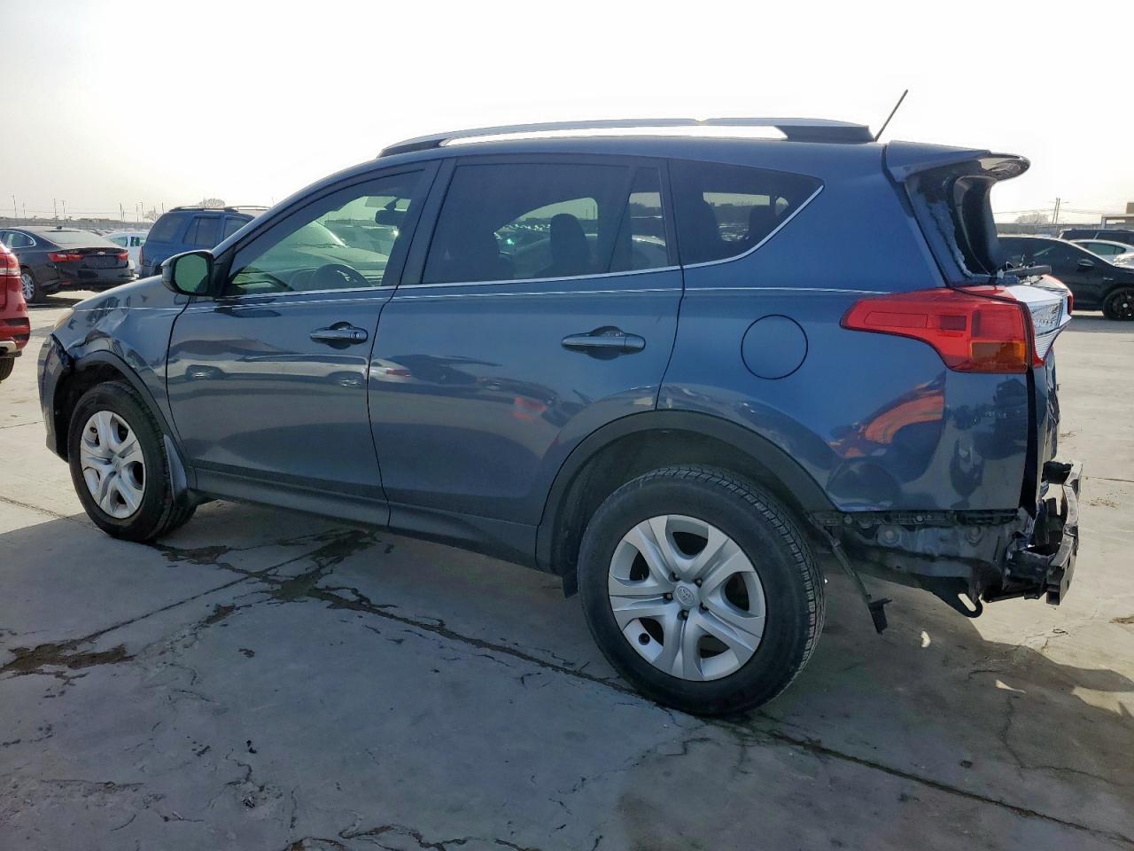 2014 Toyota RAV 4 - Image 2
