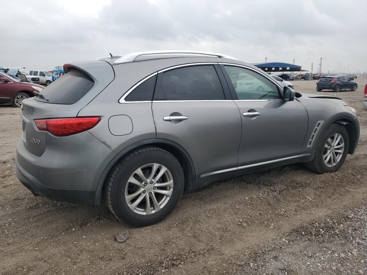 2014 Infiniti QX70 - Image 3