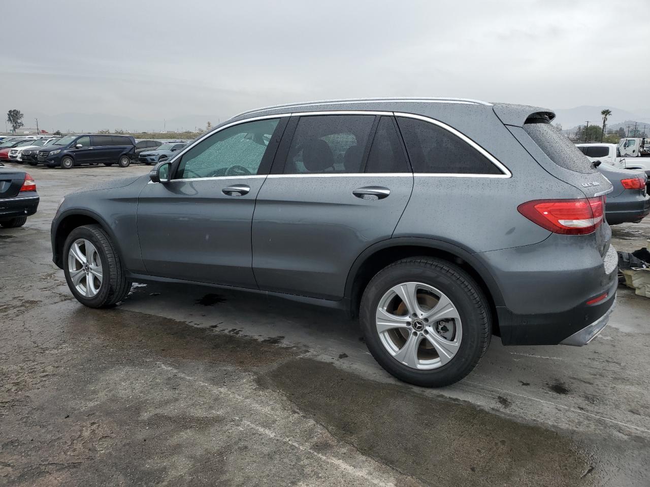 2018 Mercedes-Benz GLC - Image 2