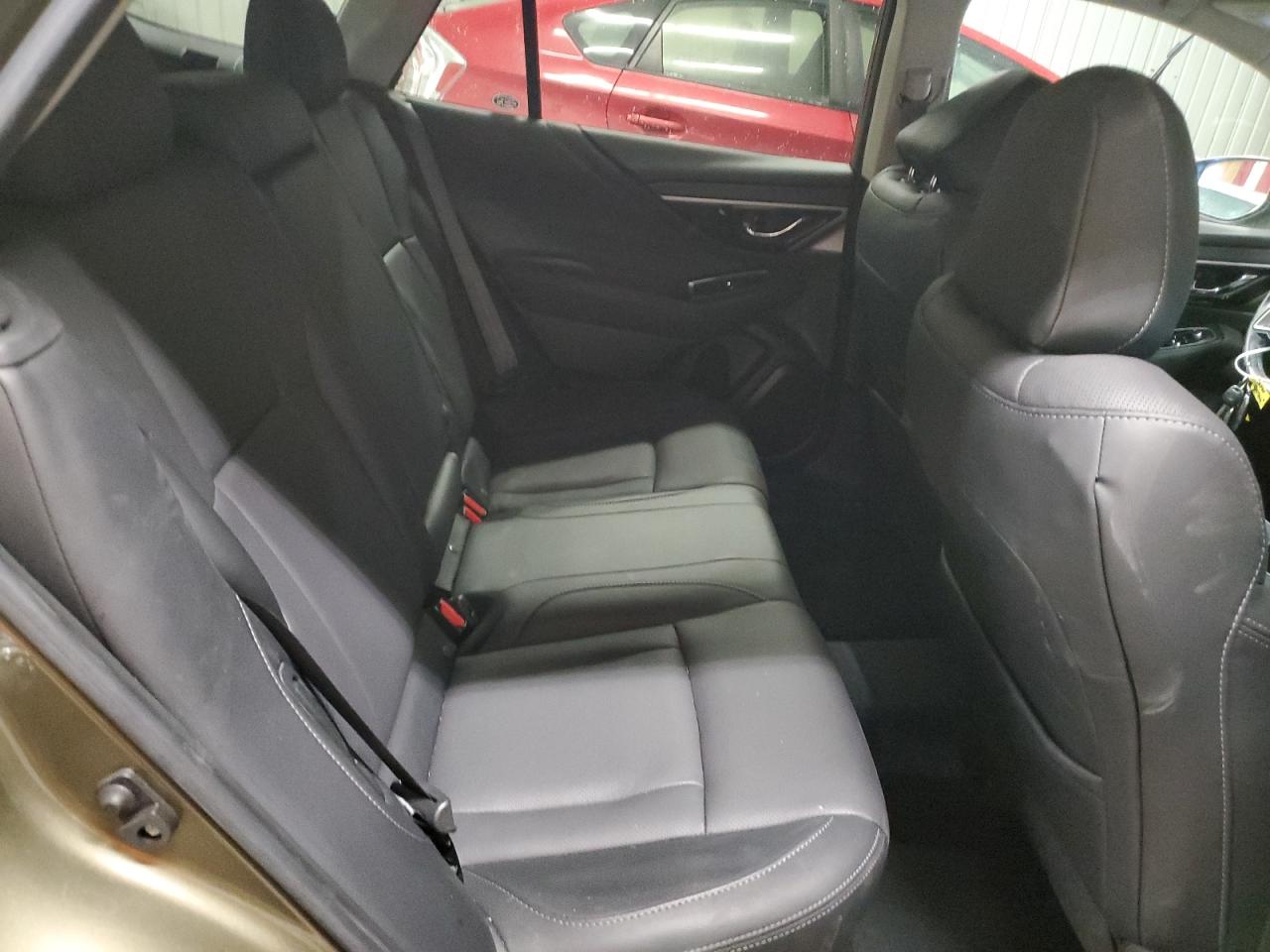 2020 Subaru Outback - Image 11