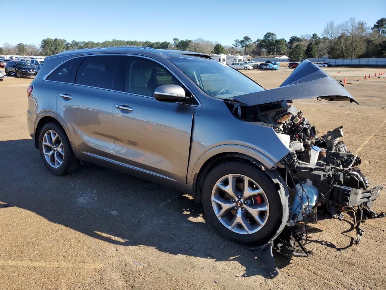 2019 Kia Sorento - Image 4