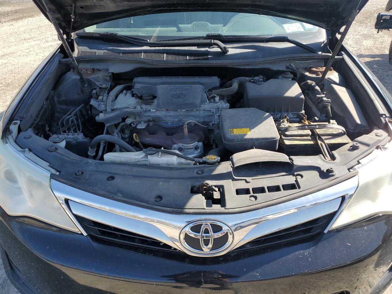 2013 Toyota Camry - Image 11