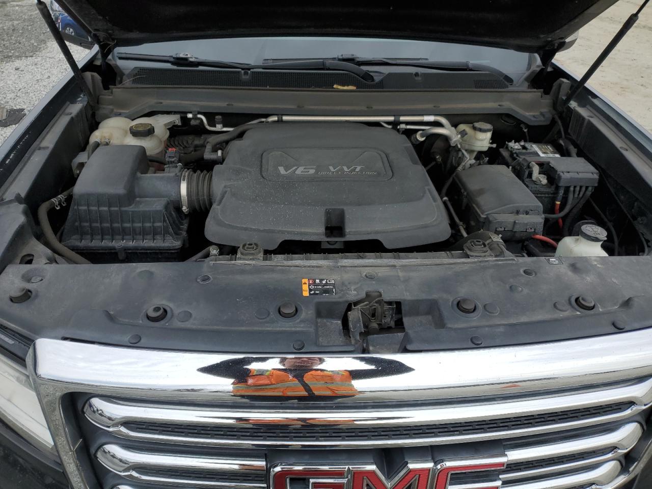 2015 GMC Canyon - Image 11