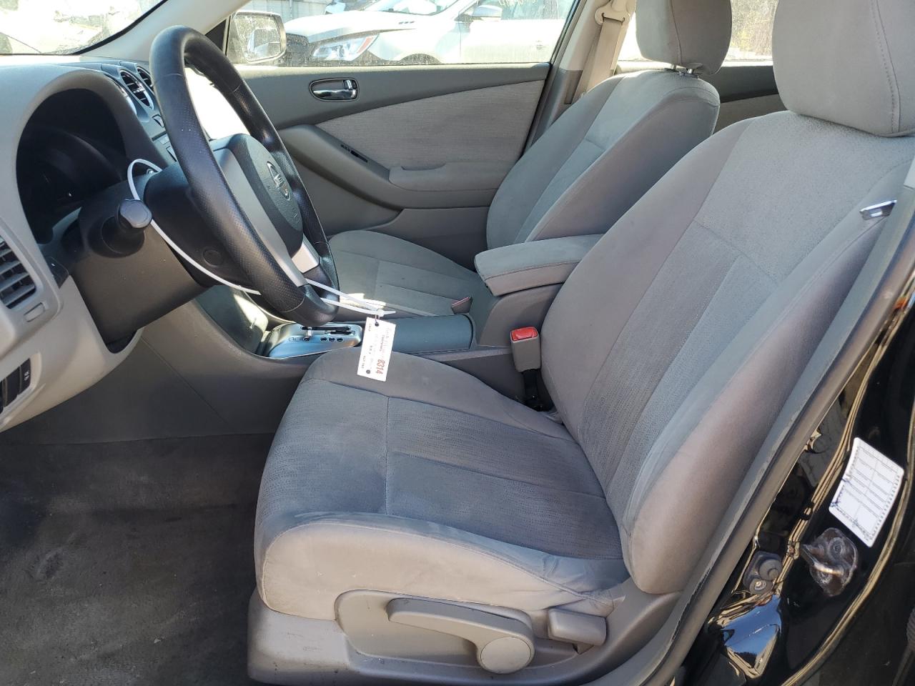 2010 Nissan Altima - Image 7