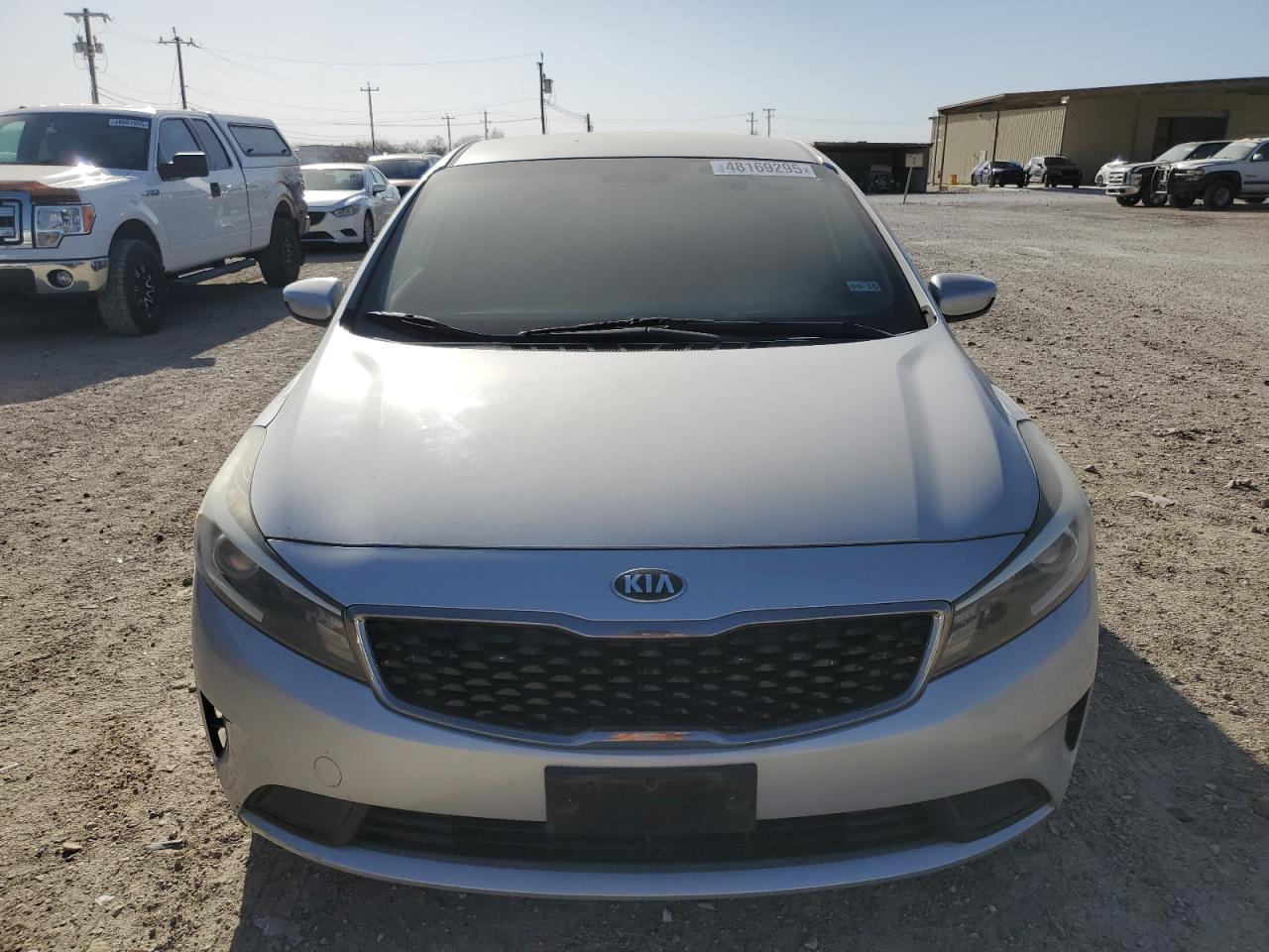 2017 Kia Forte - Image 5