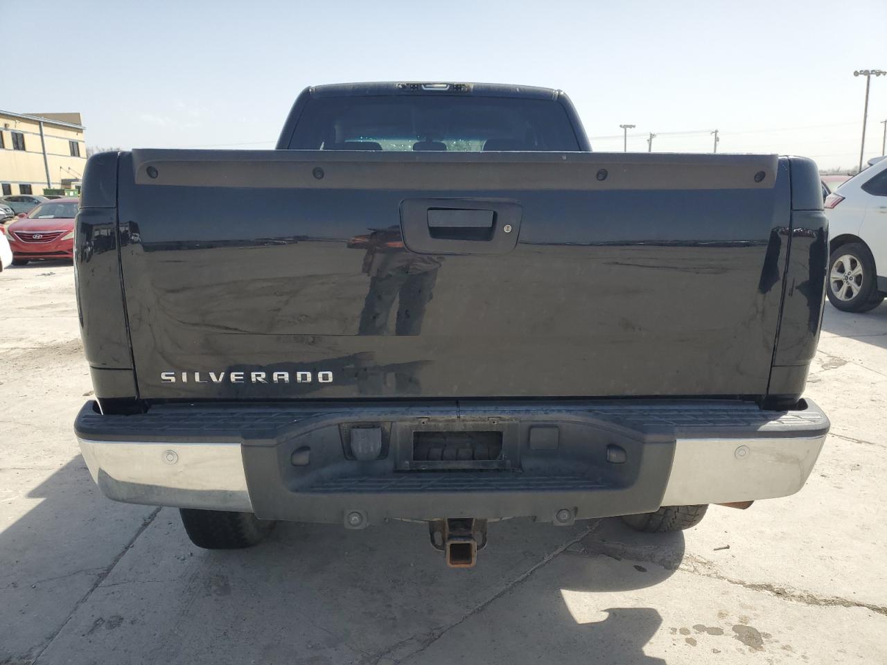 2013 Chevrolet Silverado - Image 6