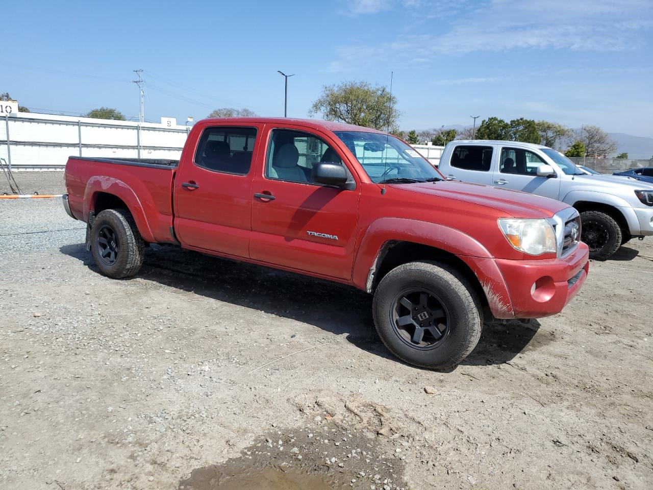 2010 Toyota Tacoma - Image 4