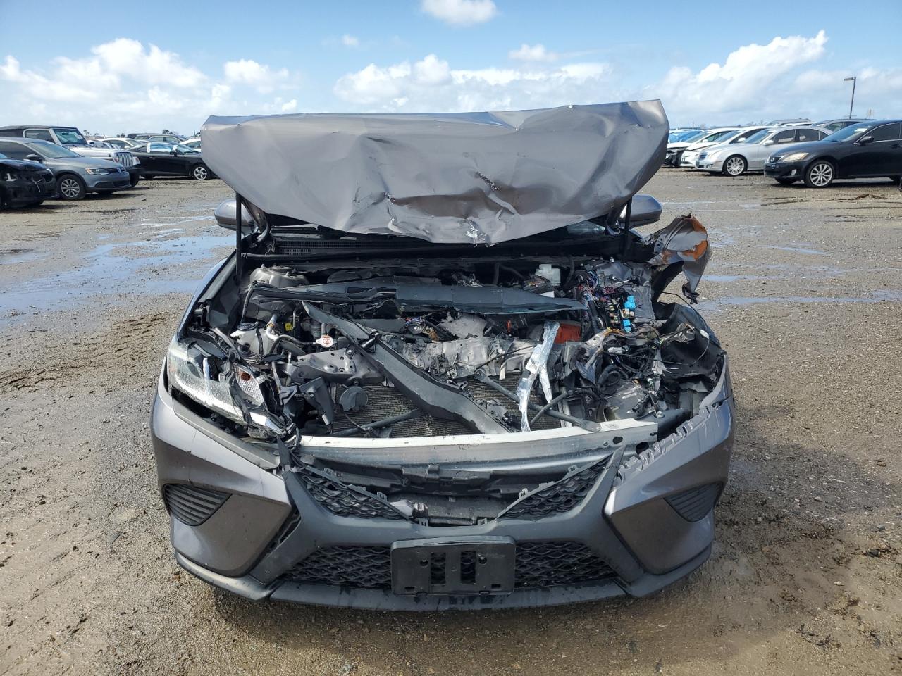2019 Toyota Camry - Image 5