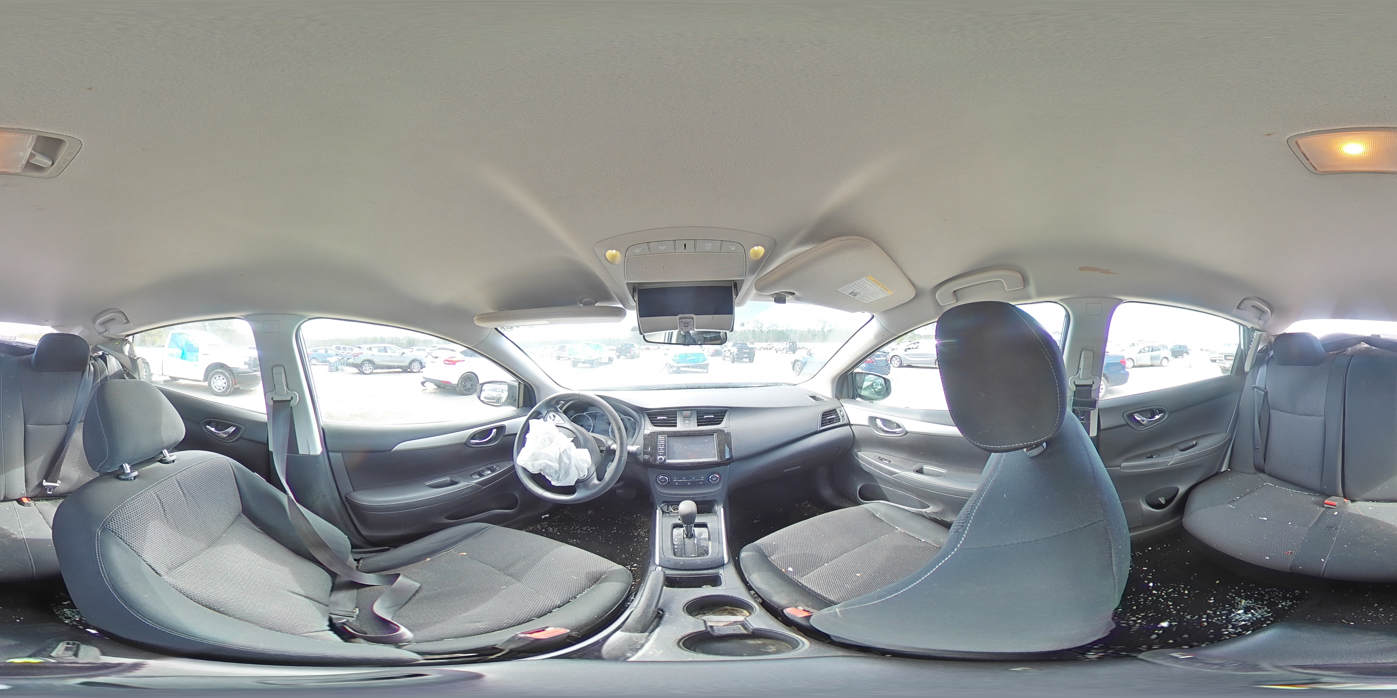2019 Nissan Sentra - Image 13