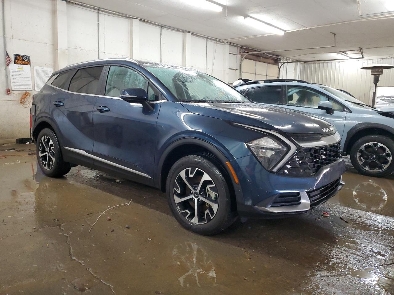 2023 Kia Sportage - Image 4