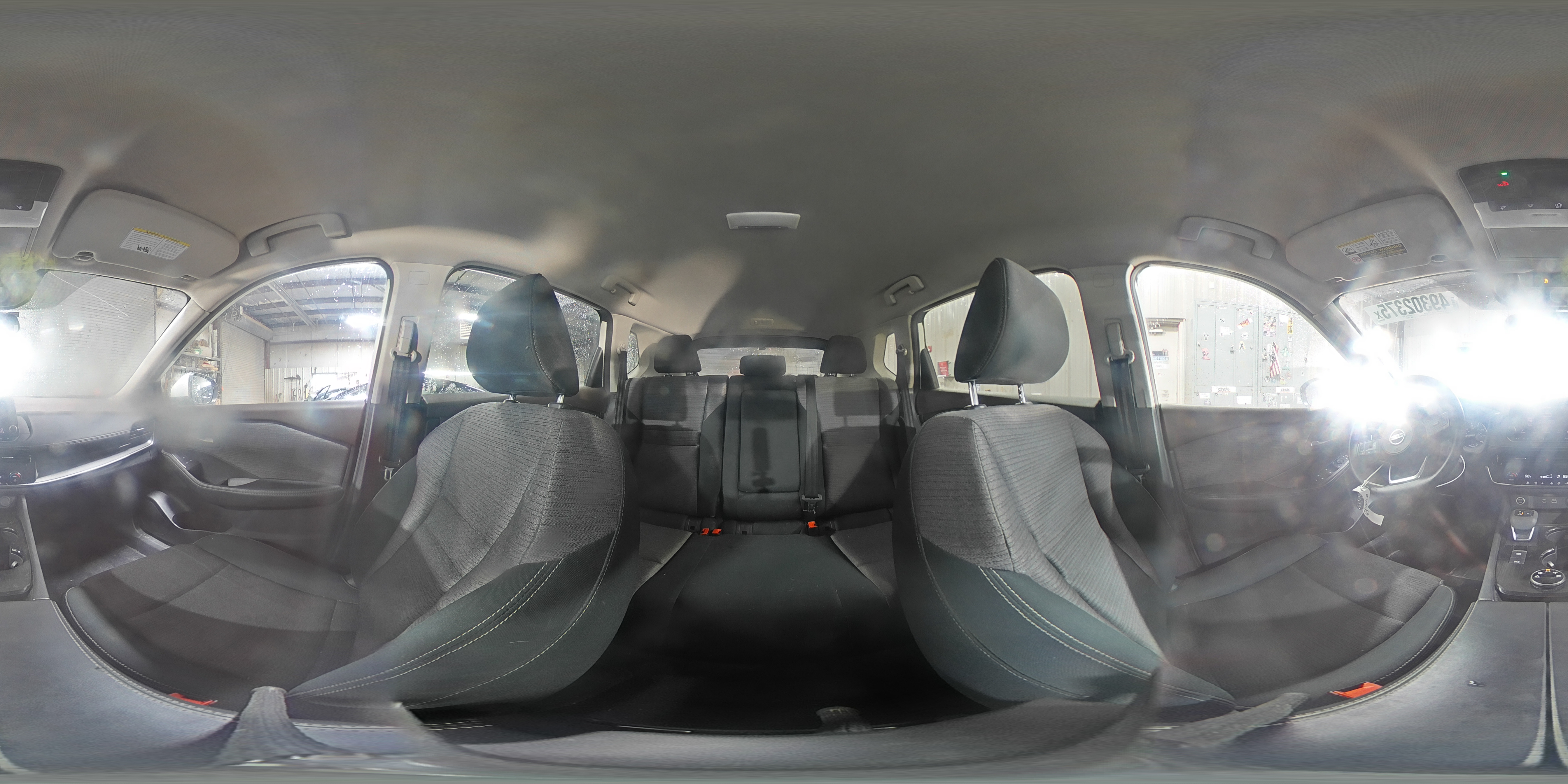 2021 Nissan Rogue - Image 14