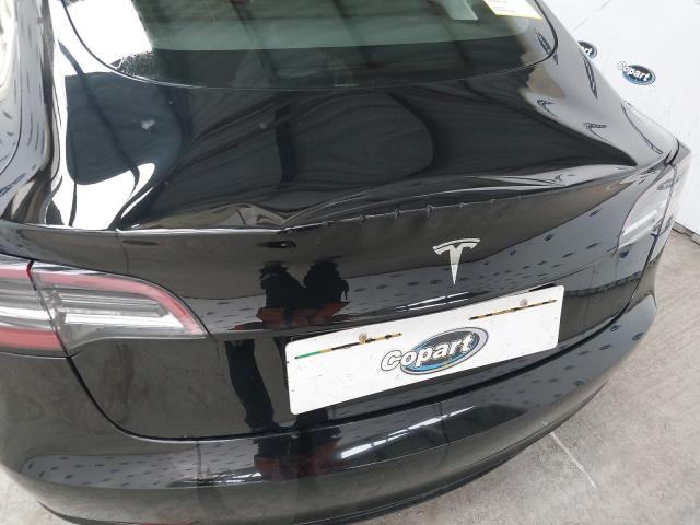 2022 TESLA MODEL 3 STANDARD RANGE + 