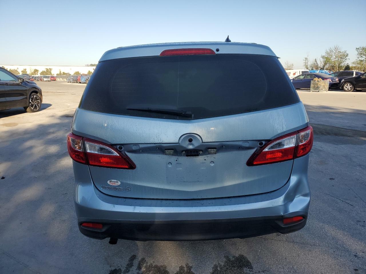 2012 Mazda 5 - Image 6