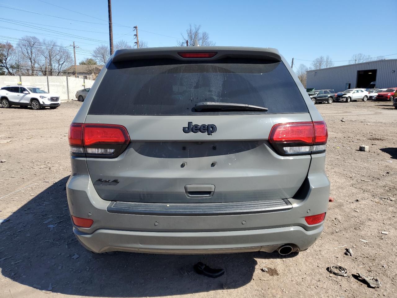 2020 Jeep Grand Cherokee - Image 6