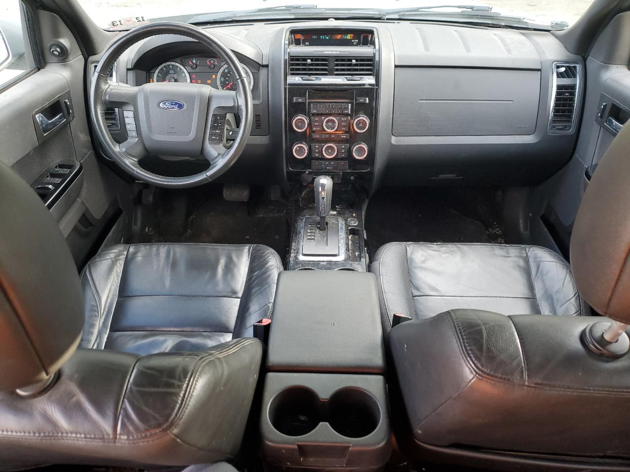 2011 Ford Escape - Image 8