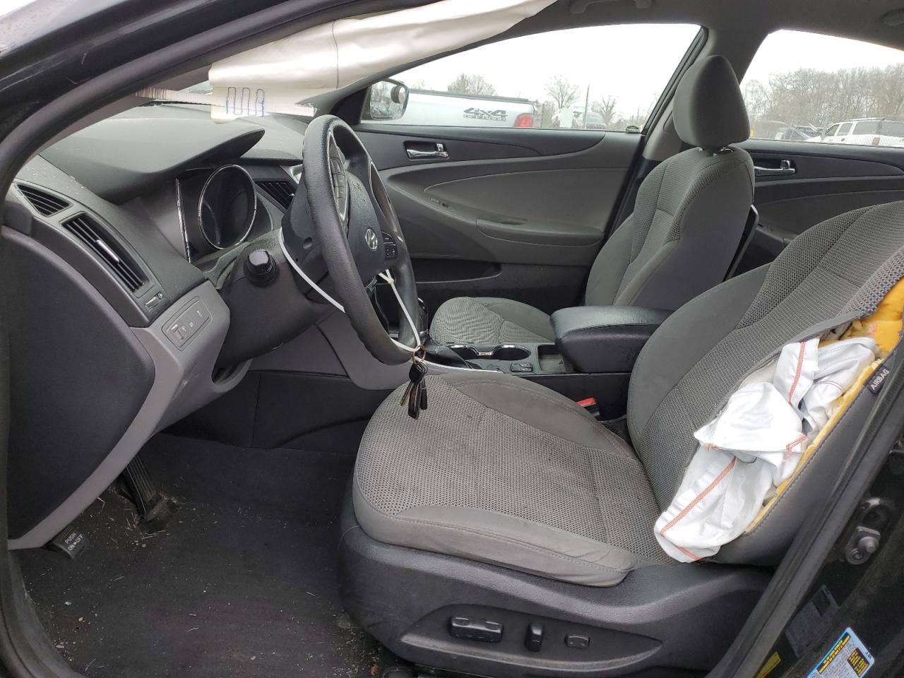 2014 Hyundai Sonata - Image 7