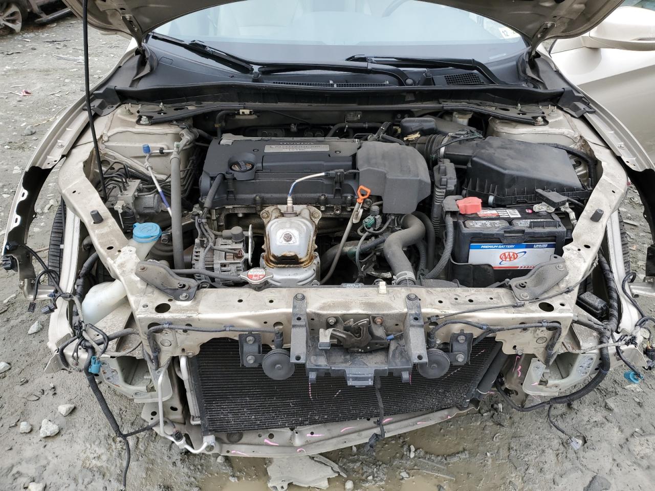 2013 Honda Accord - Image 11
