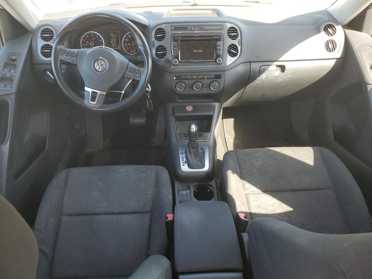 2015 Volkswagen Tiguan - Image 8